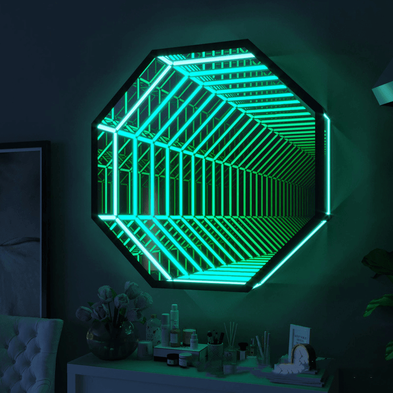 3D CHROMA OCTAGON MIRROR - Strolys3D CHROMA OCTAGON MIRRORStrolys