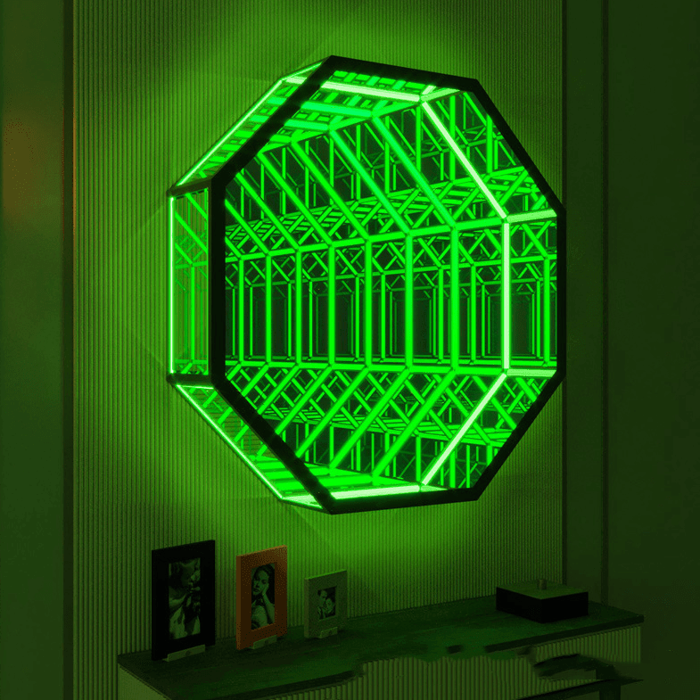3D CHROMA OCTAGON MIRROR - Strolys3D CHROMA OCTAGON MIRRORStrolys
