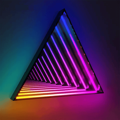 3D CHROMA TRIANGLE MIRROR - Strolys3D CHROMA TRIANGLE MIRRORStrolys