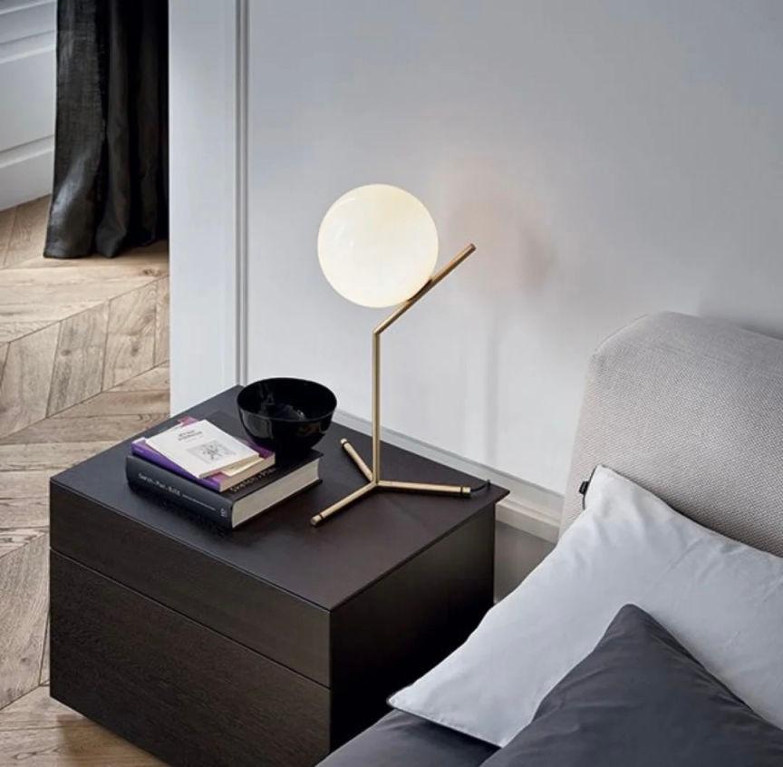 GOLDEN ORB TABLE LAMP