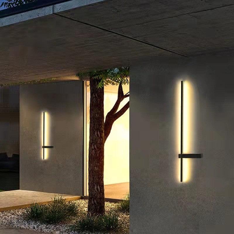 LUMI OUTDOOR LAMP